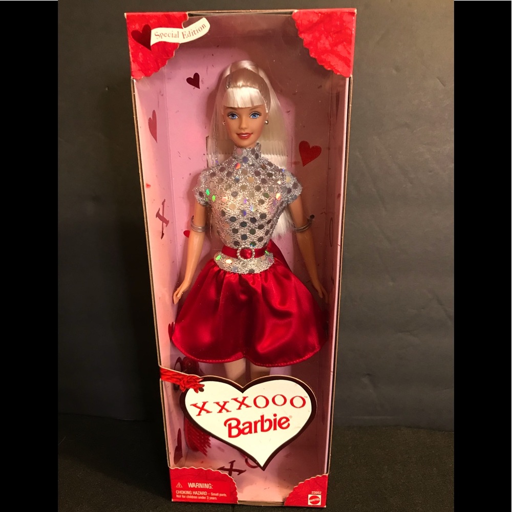 Vtg XXXOOO Valentine Barbie; Special Edition Platinum Blond; NRFB